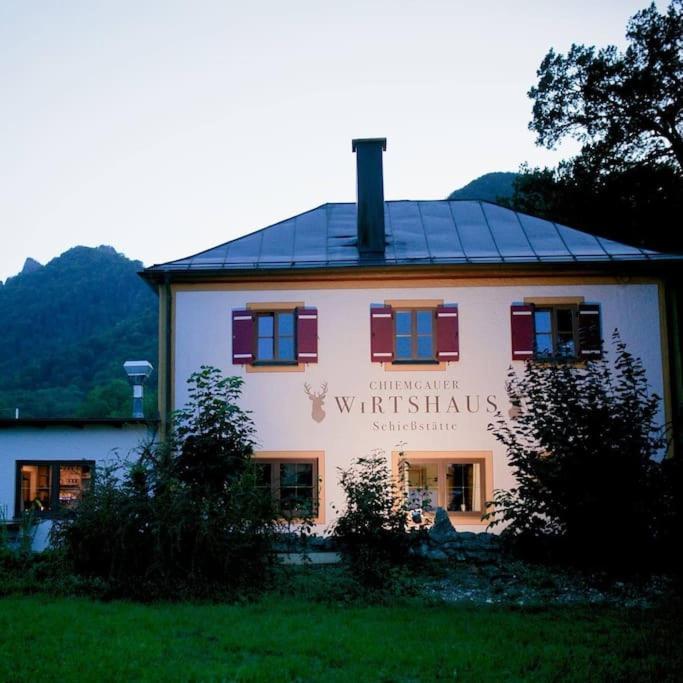 Kampenzeit Ferienwohnung-Traumhafter Panoramablick Aschau im Chiemgau Exterior photo